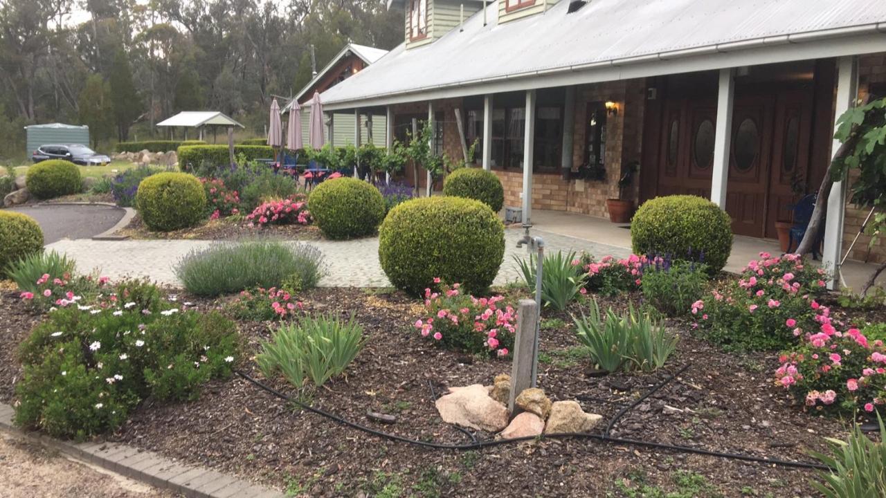 Girraween Country Inn Ballandean 外观 照片